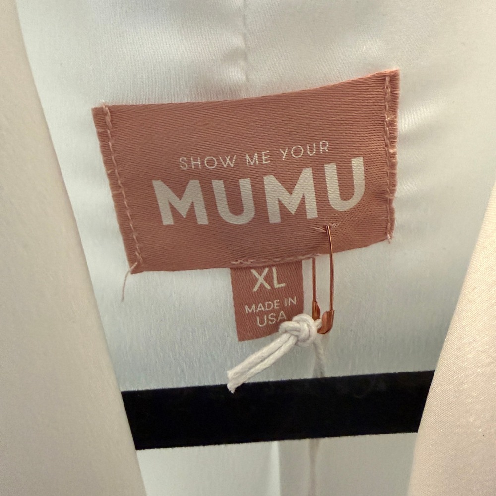 MUMU Weddings Felix Blazer White Satin Shawl Collar Single Button Size XL NWT - Picture 4 of 16